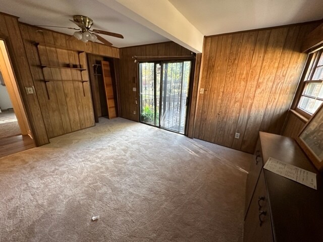 Building Photo - 1704 Pichard St