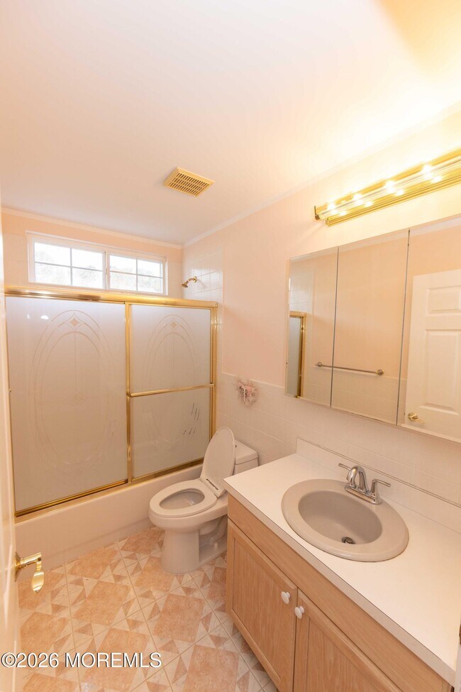 Building Photo - 26 Buford Ct