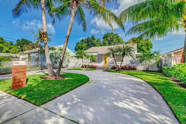 Primary Photo - 4910 Garden Ave