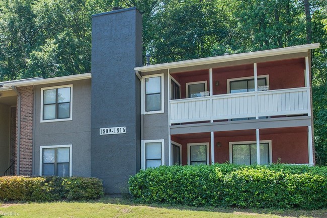 Building Photo - 2100 Winters Park Dr