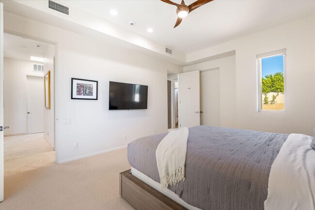 Building Photo - 16 Judd Terrace