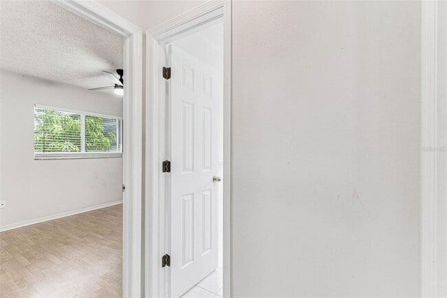 Building Photo - 7206 Ridgeport Dr