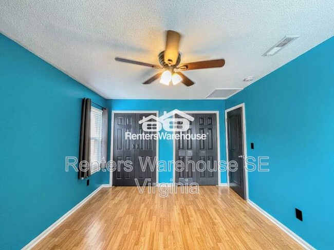 Building Photo - 1517 Glenmont Ct