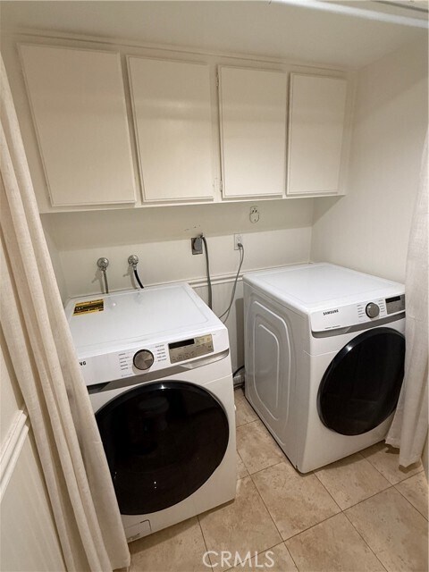 Building Photo - 5 Fasano