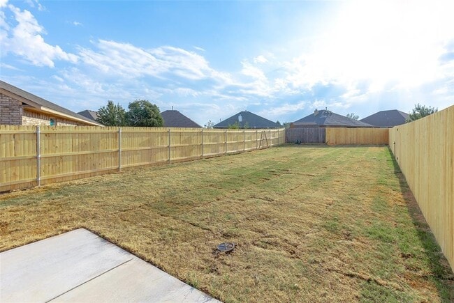 Building Photo - 13328 Springcreek Dr