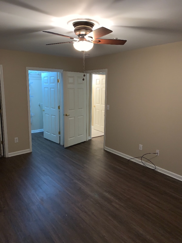 Building Photo - 2501 Huntscroft Ln