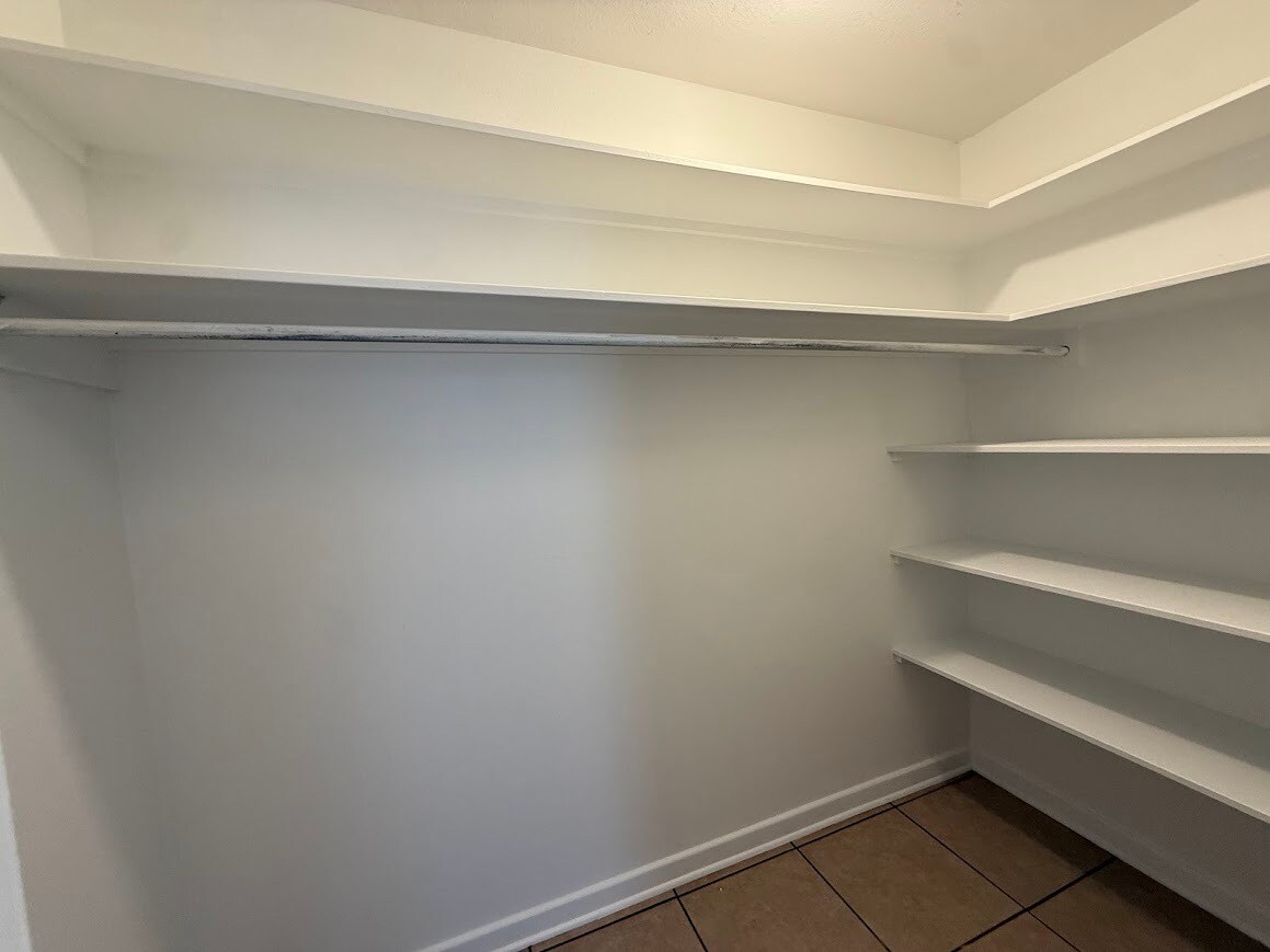 Building Photo - 11271 Florida Blvd