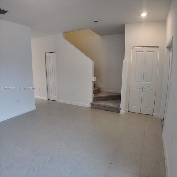 Building Photo - 35761 SW 178th Ct