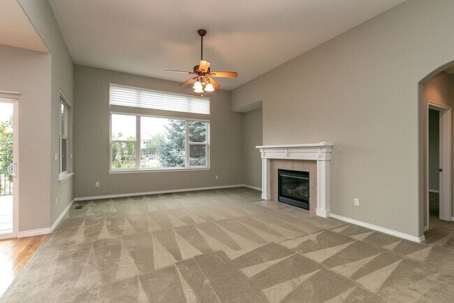 Building Photo - Beautiful ranch style patio home in Fox Meadows golf community.