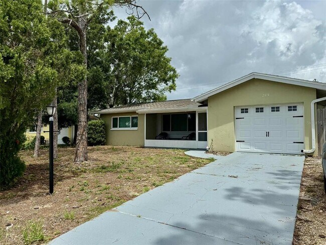 Primary Photo - 2074 Greenbriar Blvd