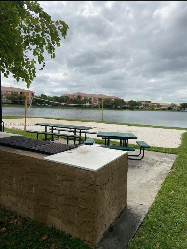 Building Photo - 4602 SW 160th Ave