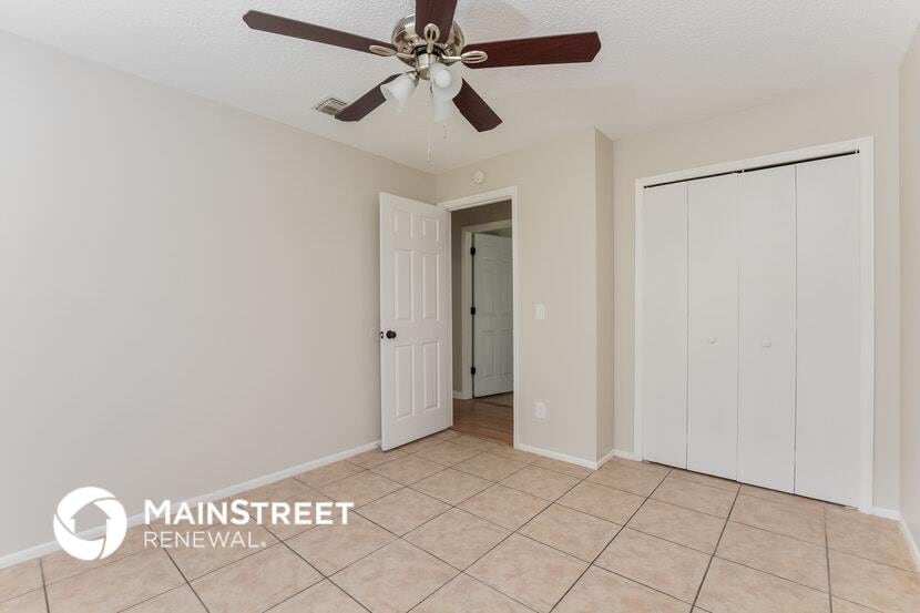 Building Photo - 2042 Garwood Dr