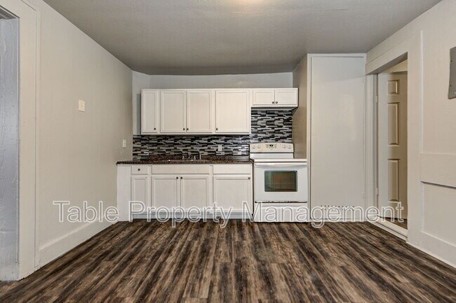 Building Photo - 1315 Northwest 7th Street