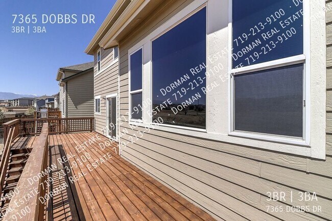 Building Photo - 7365 Dobbs Dr