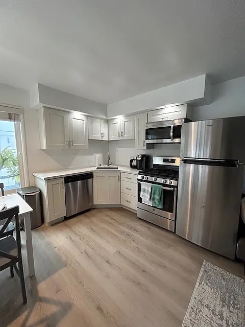 Building Photo - 206 E Bay Ave