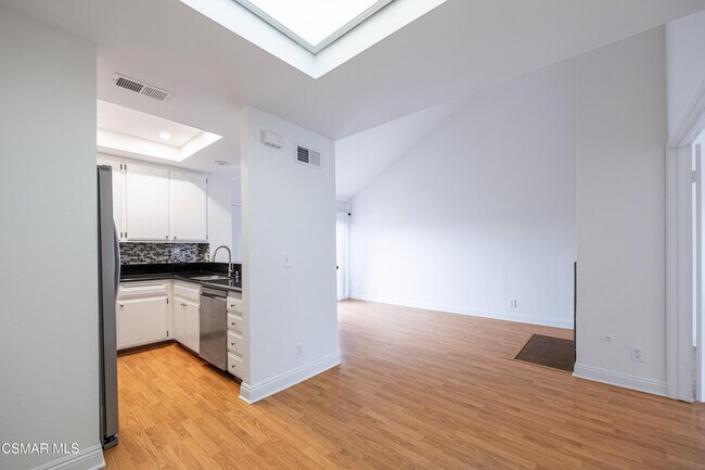 Building Photo - 7225 Shoup Ave