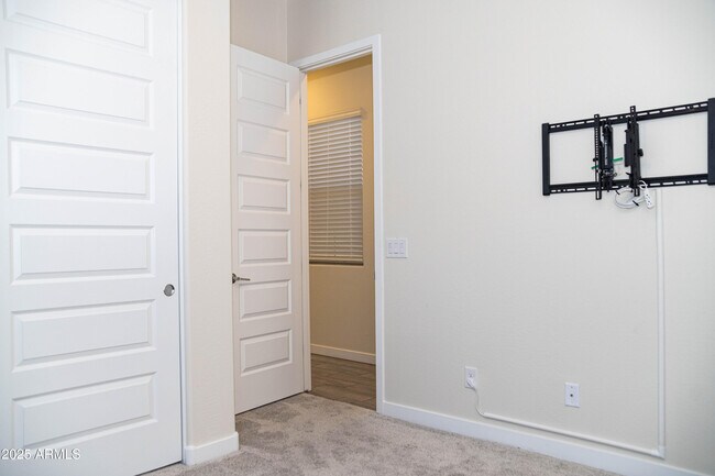 Building Photo - 4336 E Austin Dr