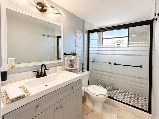 Building Photo - 1540 Windorah Way