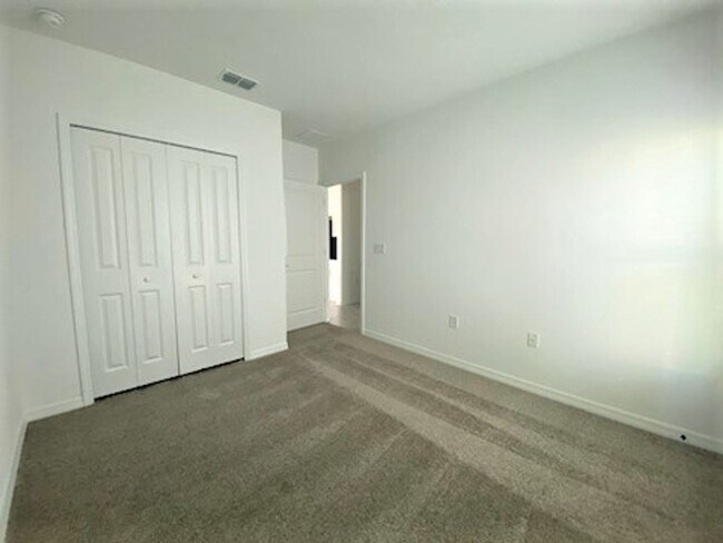 Building Photo - Gorgeous 3 Bedroom Home in the Preserve at...