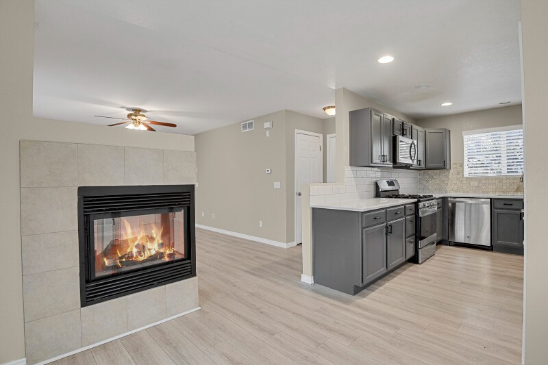 Building Photo - 11497 White Lotus Ln