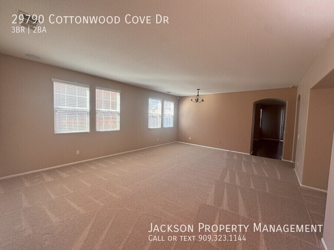 Building Photo - 29790 Cottonwood Cove Dr