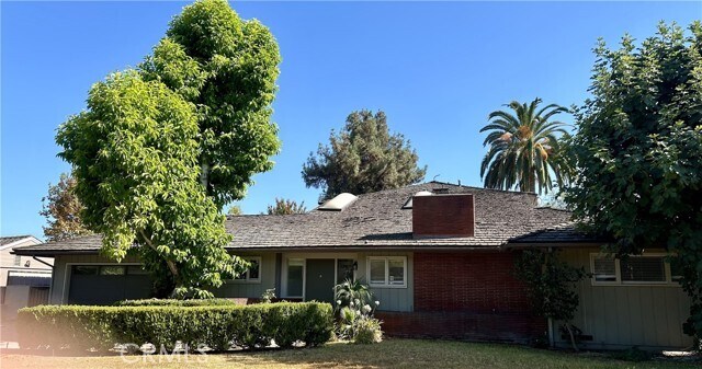 Building Photo - 1130 Encanto Dr