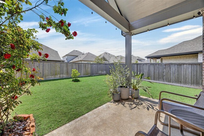Building Photo - 20939 Blooming Shrubs Ct