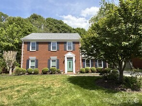 Building Photo - 9909 Elm Creek Ln