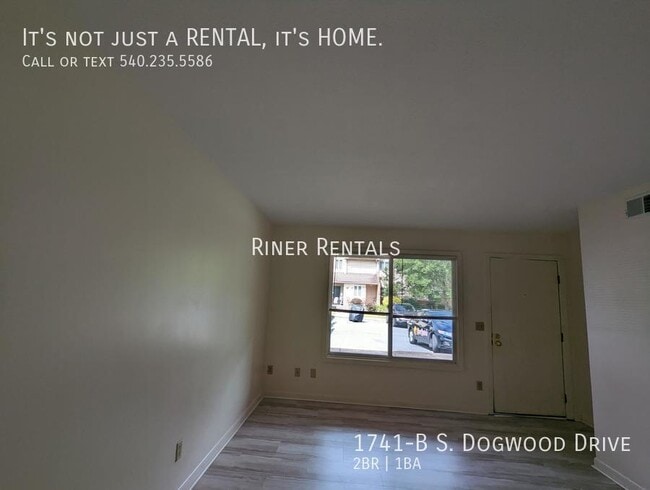 Building Photo - 1741-B S Dogwood Dr