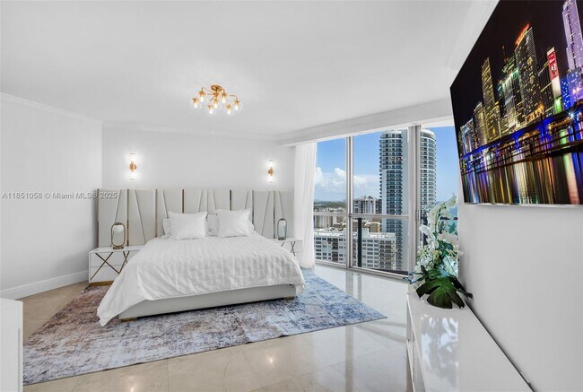 Building Photo - 3101 S Ocean Dr