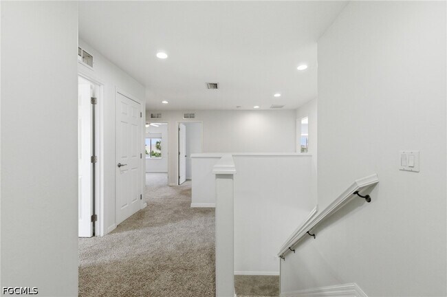 Building Photo - 2639 Bellingham Ct