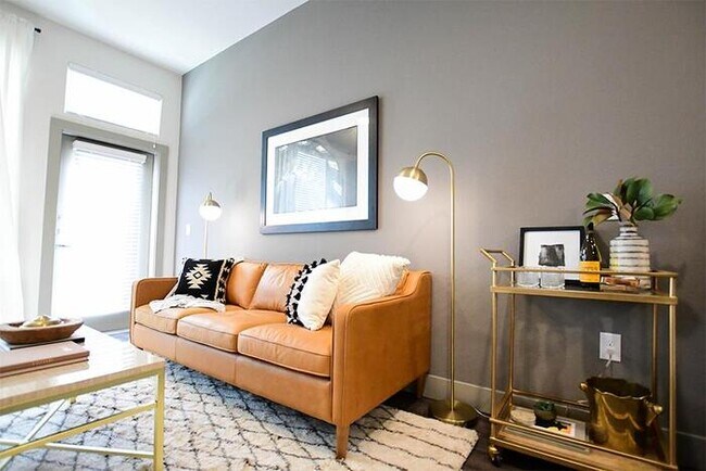 Building Photo - 4216 Sloane St