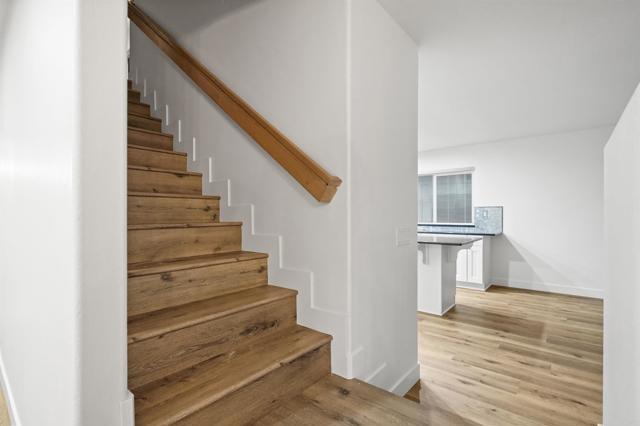 Building Photo - 1065 S Hanlon Way