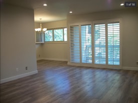 Building Photo - 4642 Park Granada