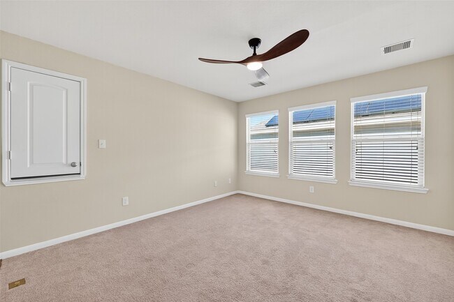 Building Photo - 9215 Union Meadow Ln