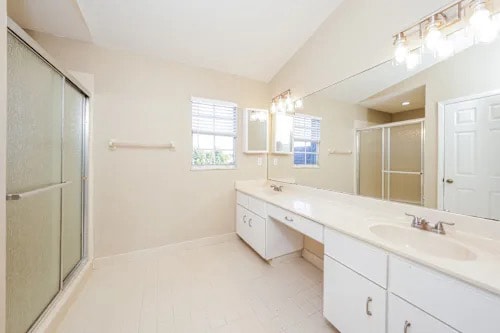 Building Photo - 215442 Middletown Dr