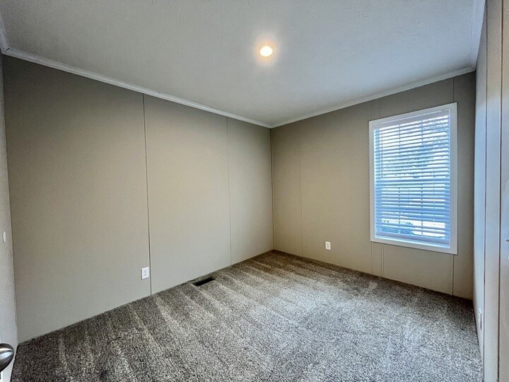 Building Photo - 3701 2nd St