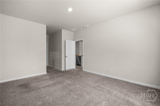 Building Photo - 84 Woodford Reserve Dr