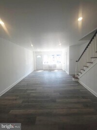 Building Photo - 154 N Carol Blvd