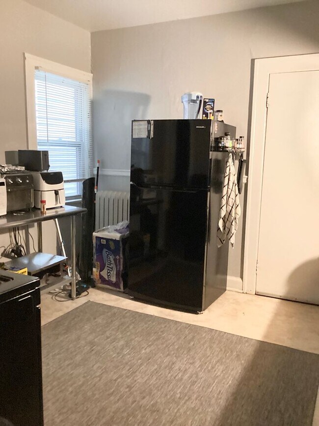 Building Photo - Great Value, Cramer 3 Bed