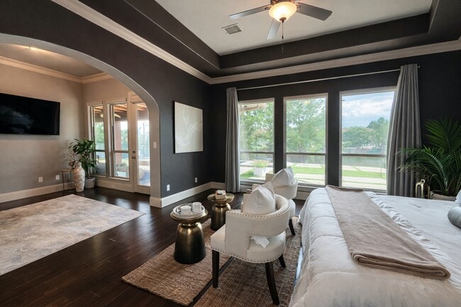 Building Photo - 19 Paloma Bend Pl