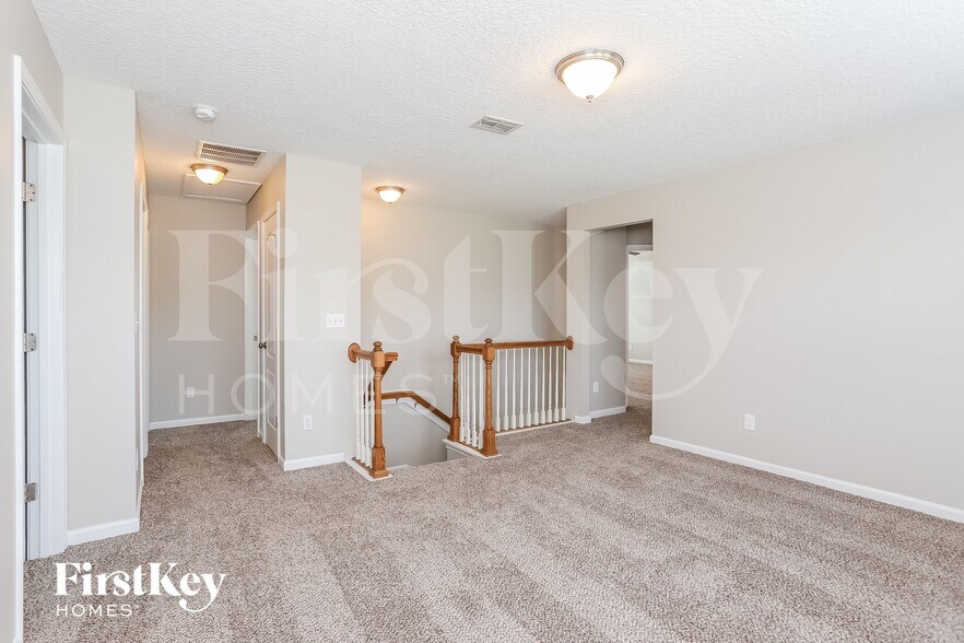 Building Photo - 12175 Georgia Oak Ct