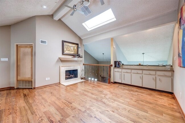 Building Photo - 5141 Del Monte Dr
