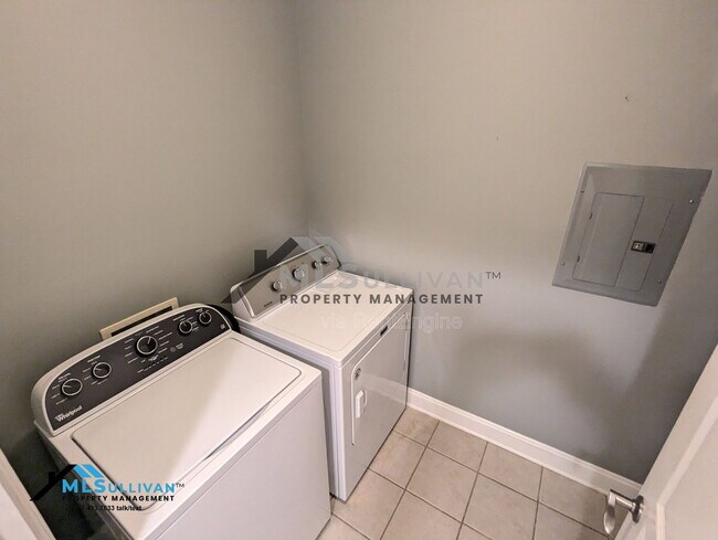 Building Photo - 1114 Arborgate Cir