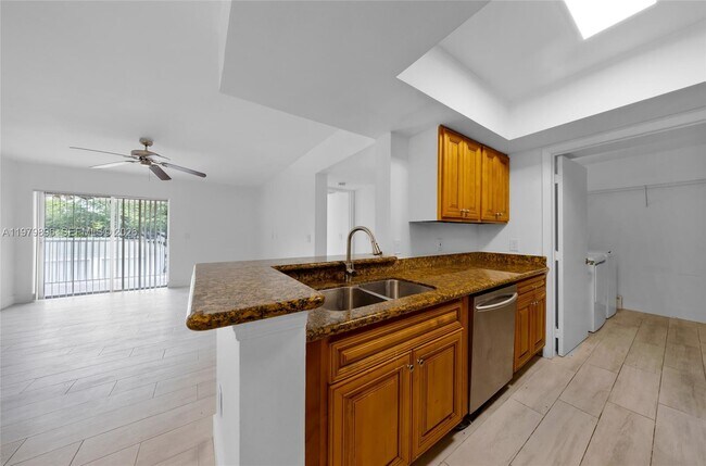 Building Photo - 5760 Rock Island Rd