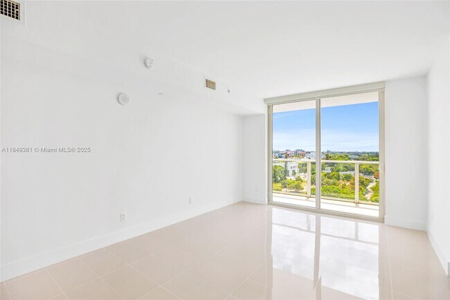 Building Photo - 4250 Biscayne Blvd