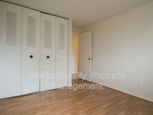 Building Photo - 9324 Gildenfield Ct