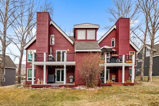 Building Photo - 34999 US-6