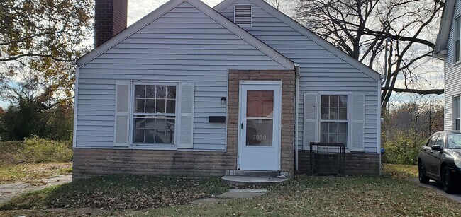 Primary Photo - 7030 Beulah Ave