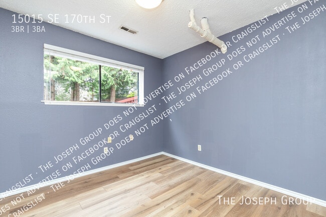 Building Photo - 15015 SE 170th St